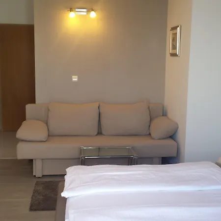 Pansion Martin 4*